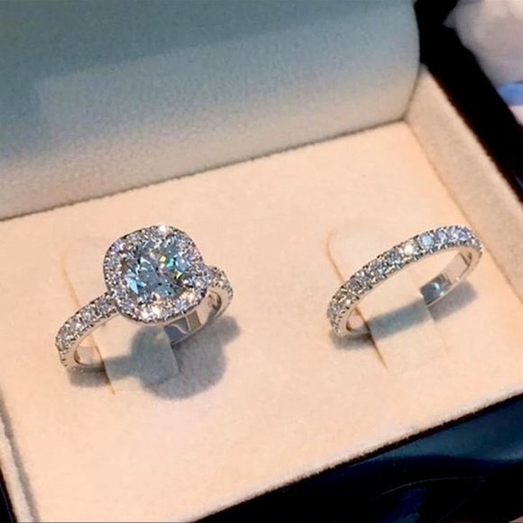 Jewelry - Dazzling 2-Piece Zinc Alloy Rhinestone Wedding Bands for Women